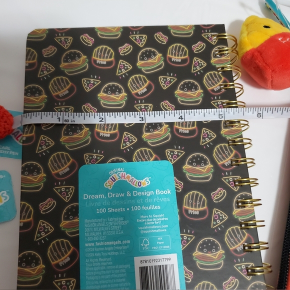 Squishmallows Notebook and Pen Set - Picture 13 of 13